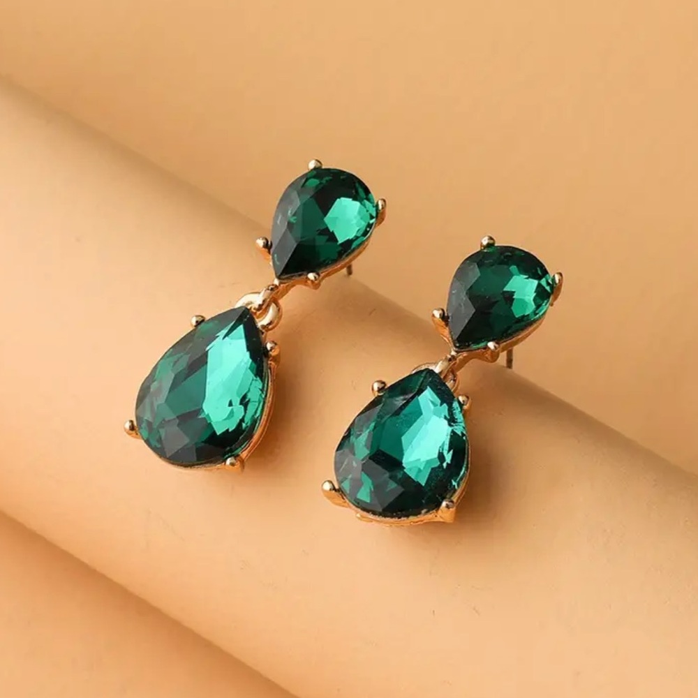 NEW Luxury Teardrop Double Green Sapphire Retro Evening Event Earrings